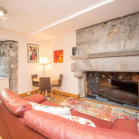 Kirwan's Lane Townhouse Apartment Galway